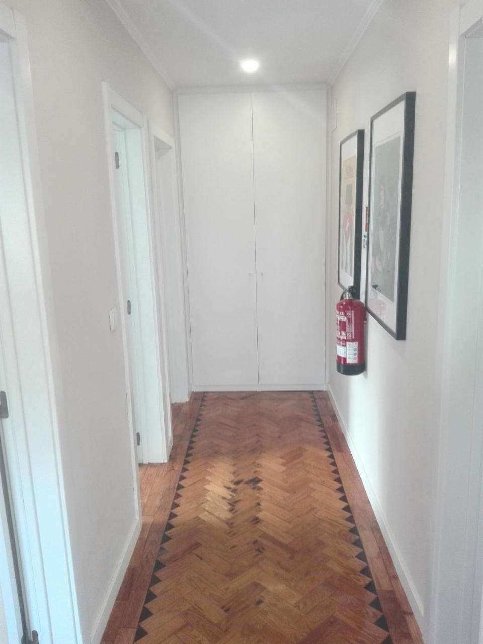 Lisbon Beach Apartments 1 コスタ・ダ・カパリカ エクステリア 写真