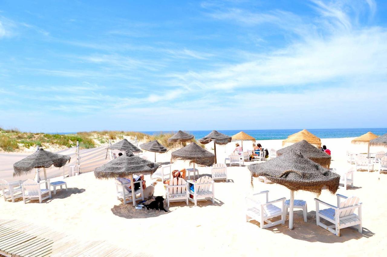 Lisbon Beach Apartments 1 コスタ・ダ・カパリカ エクステリア 写真
